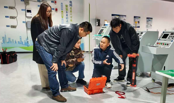 “2190智能探測儀獲青睞，安徽電力來訪深交流